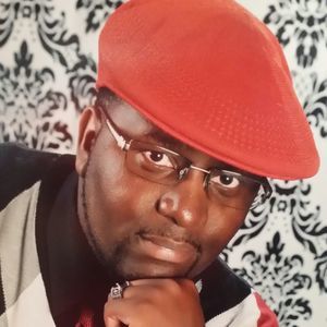 Meet your Posher, Tharron